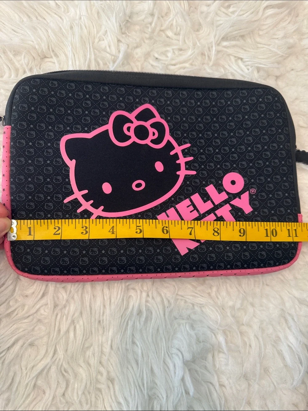 Hello Kitty Black & Hot Pink Neoprene Tablet Sleeve